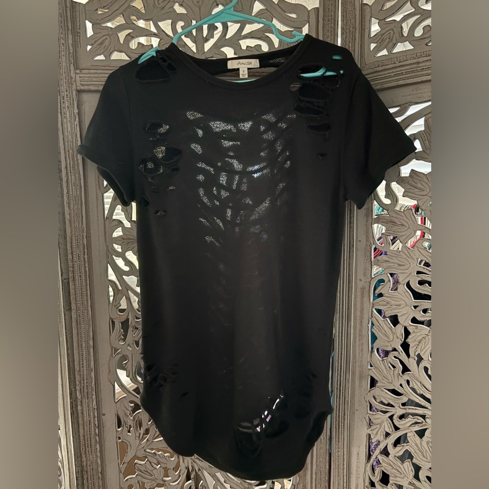 Active USA Black Garment